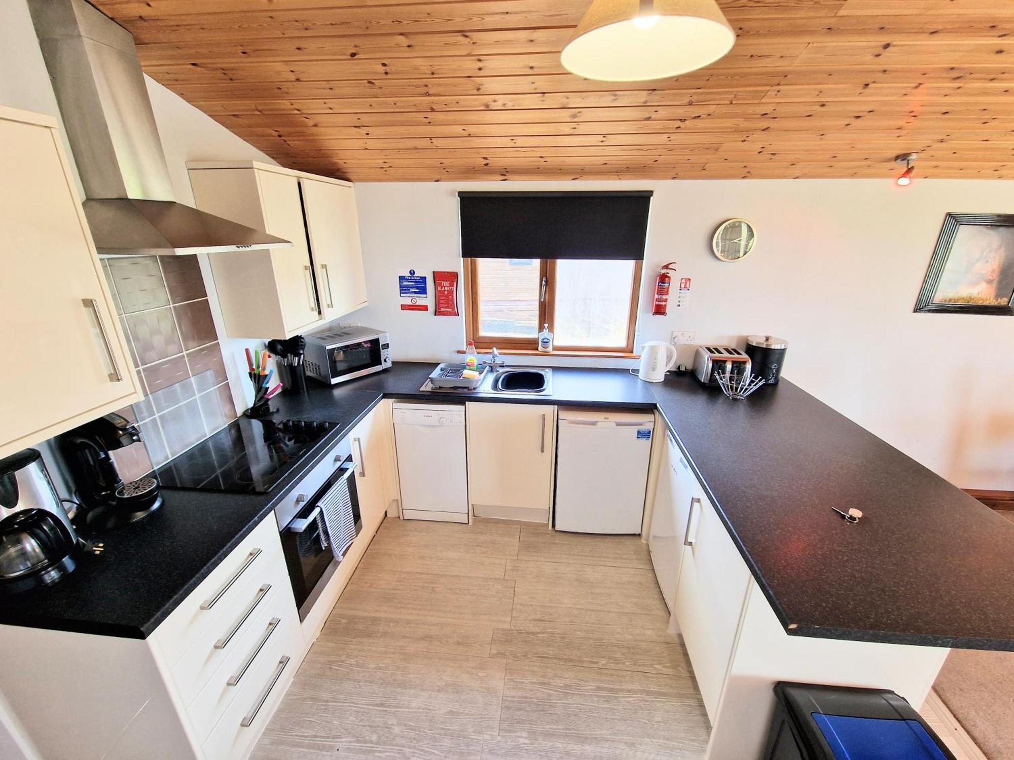 Torridon 12 With Private Hot Tub - Fife - Loch Leven - Lomond Hills Villa Kelty Екстериор снимка