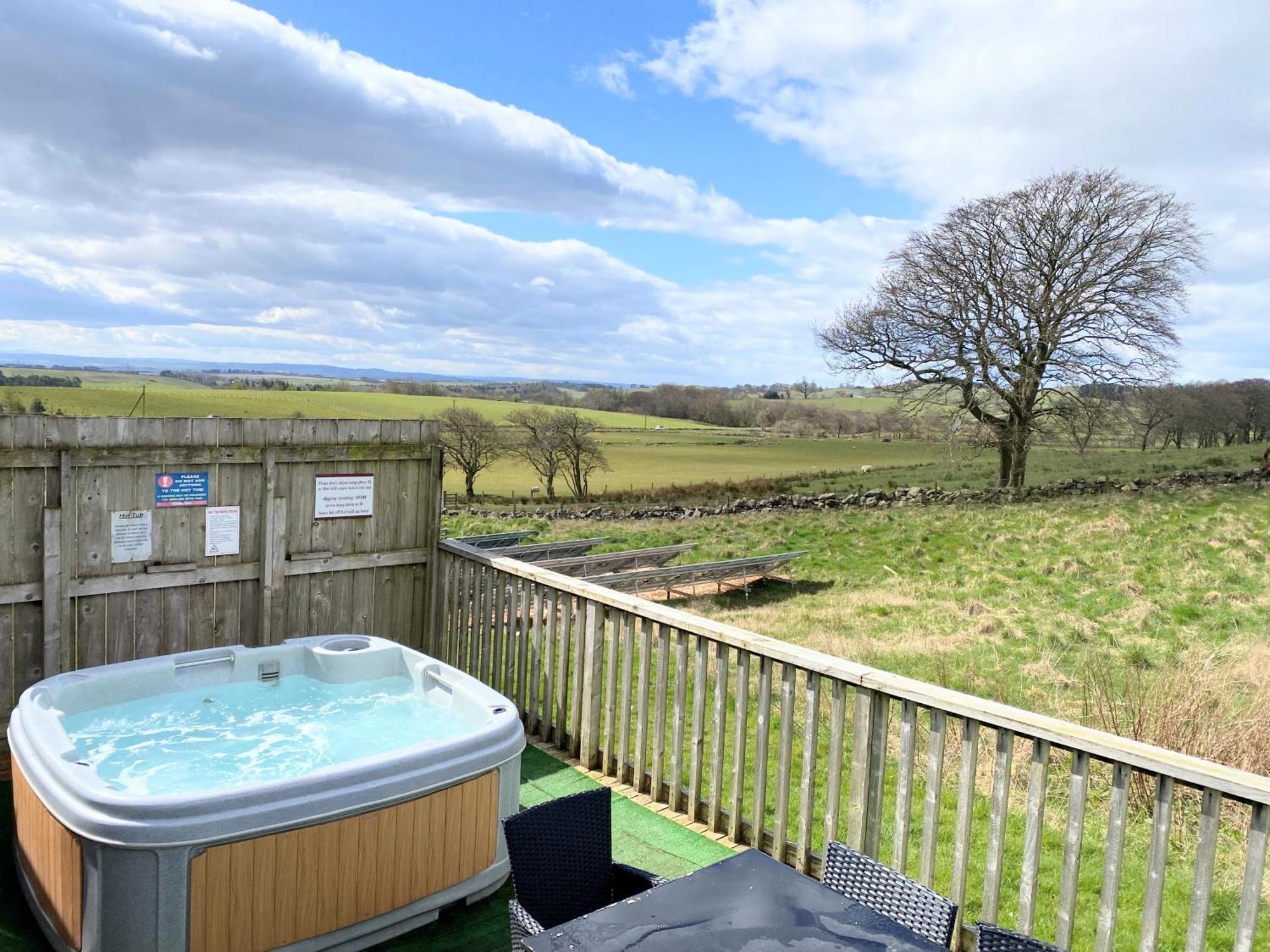 Torridon 12 With Private Hot Tub - Fife - Loch Leven - Lomond Hills Villa Kelty Екстериор снимка
